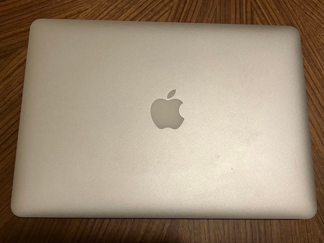 MacBook Air 2015 13インチ 8GB/250GB