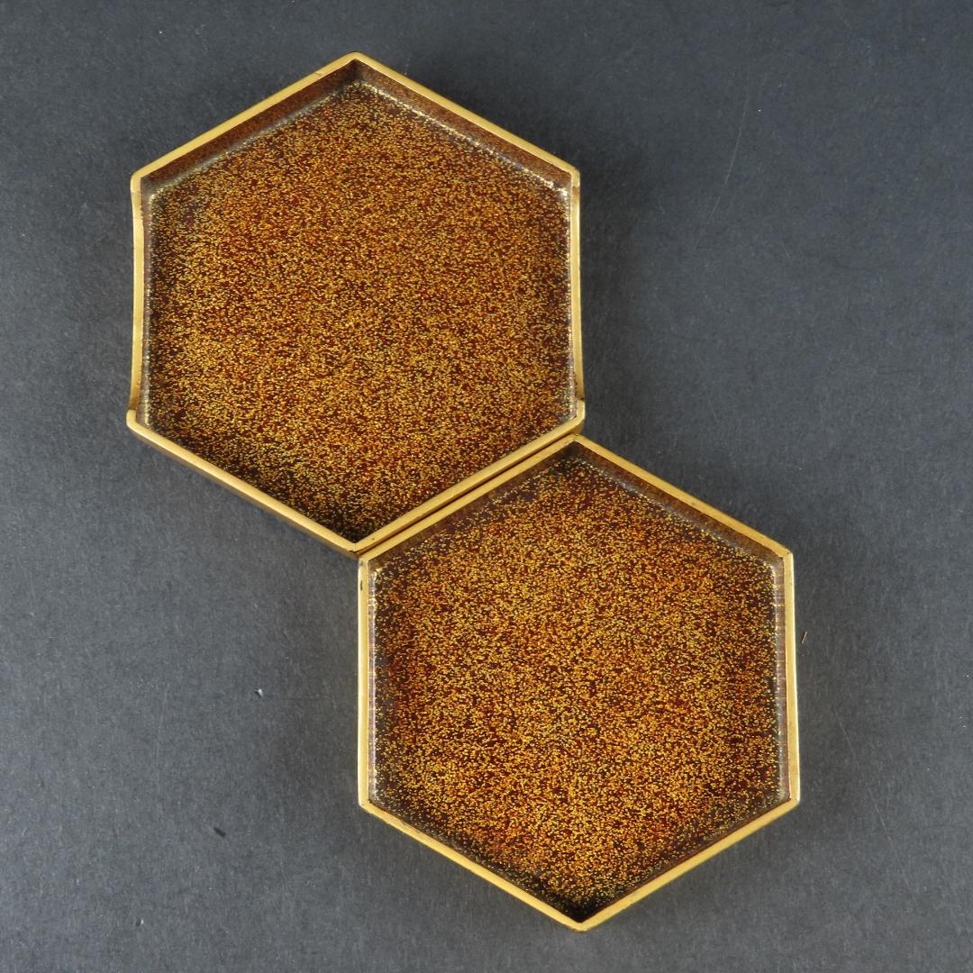 324 時代蒔絵香合 蘆葉達磨大師図 金梨子 江戸時代/煎茶道具