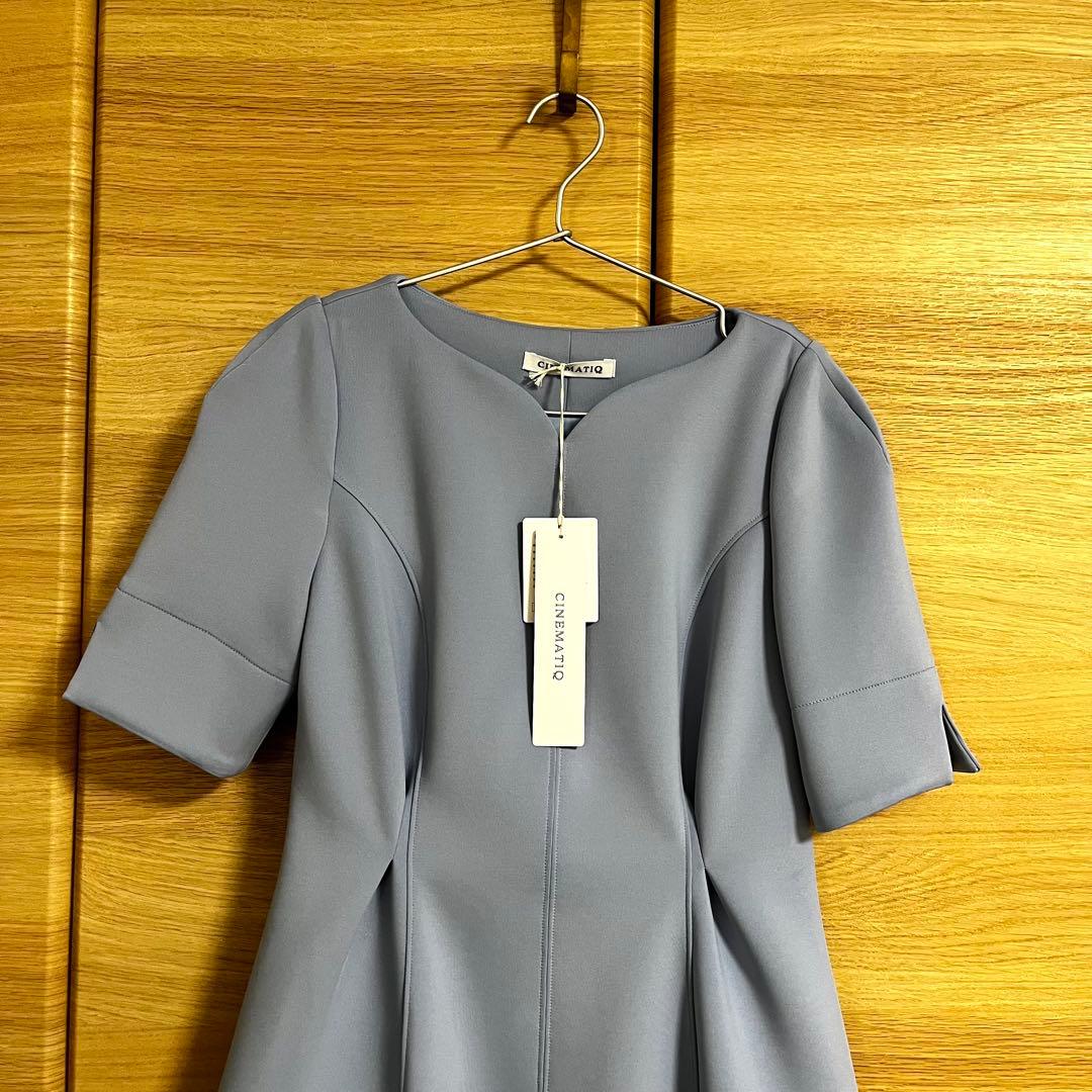 CINEMATIQ ストレッチハートネックワンピース ライトブルー Ｌ 新品