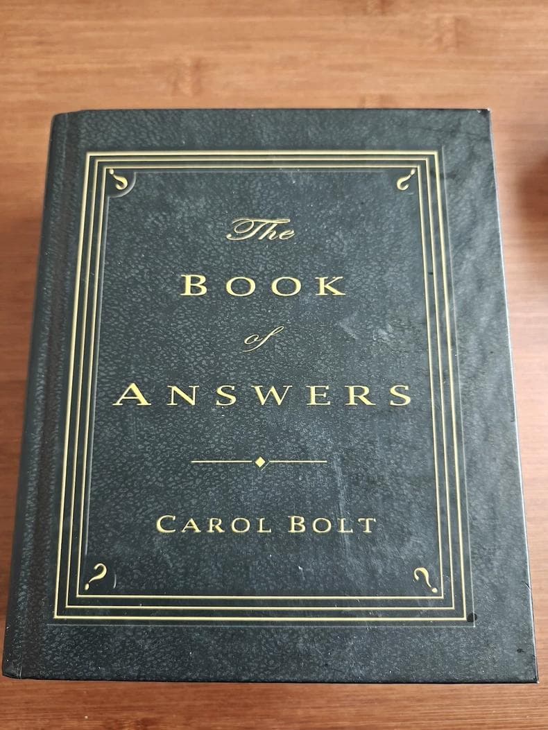 洋書 The Book of Answers by Carol Bolt