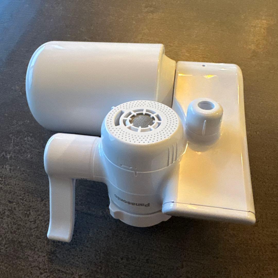パナソニック 蛇口直結型浄水器 PFOS/PFOA除去対応 液晶表示タイプ