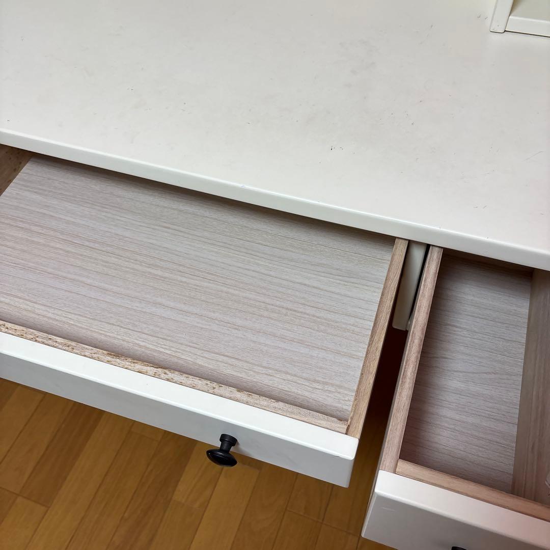 ニトリ　家具　机　デスク　カーシー　キッズ　子供部屋　ブックシェルフ