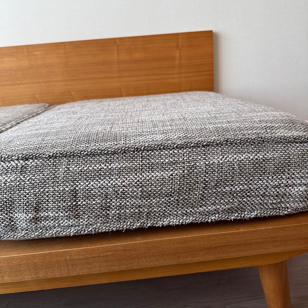 Y*A様 ※最終価格　1/5まで　UNICO ソファ　3人掛け（オットマン付）