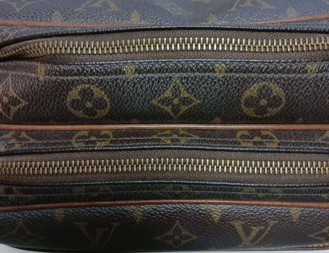 Louis Vuitton モノグラム ショルダーバッグ　リポーターPM