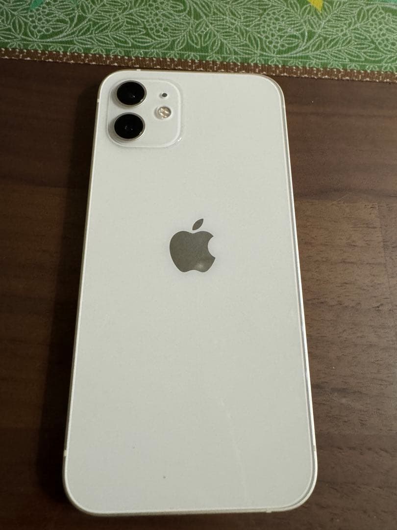 Apple iPhone 12 ホワイト 64GB