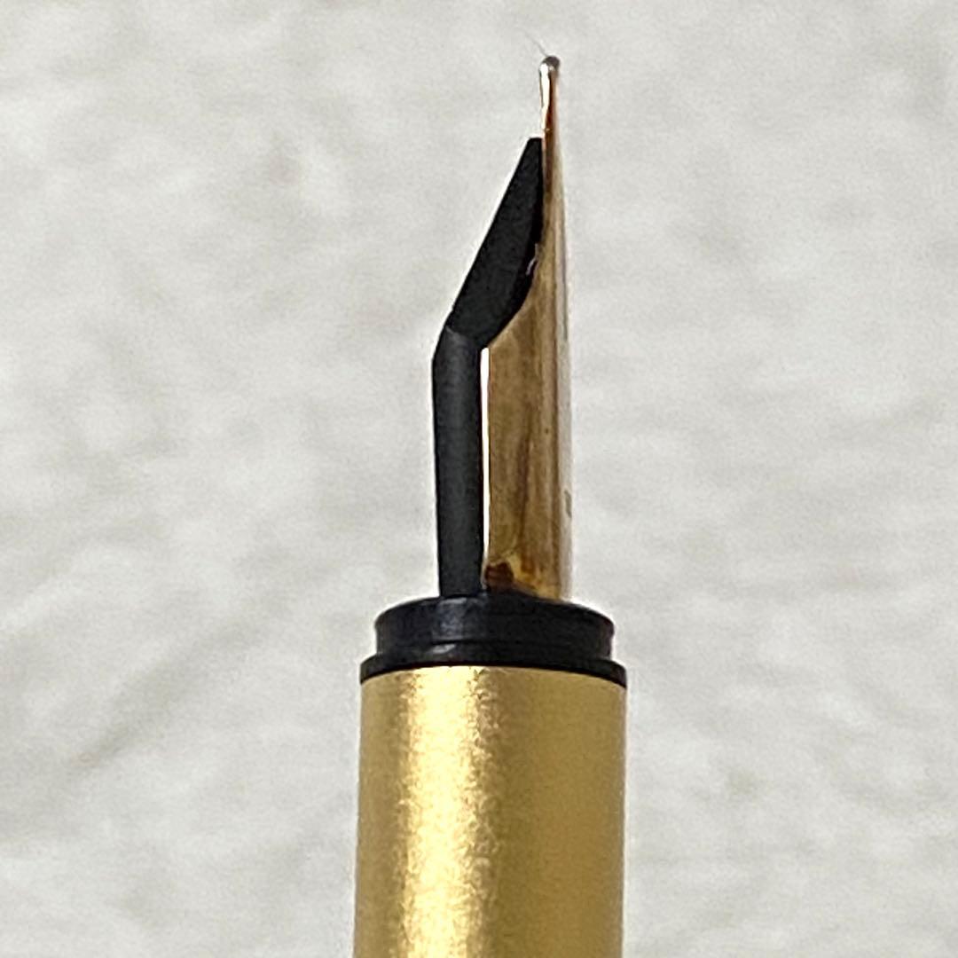 極美品　モンブランMONTBLANC ノブレス　ゴールド　万年筆　585 F