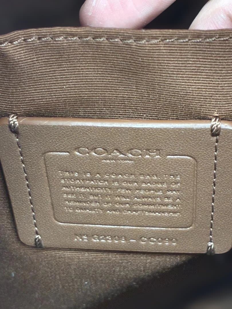 COACH モノグラムショルダーバッグ