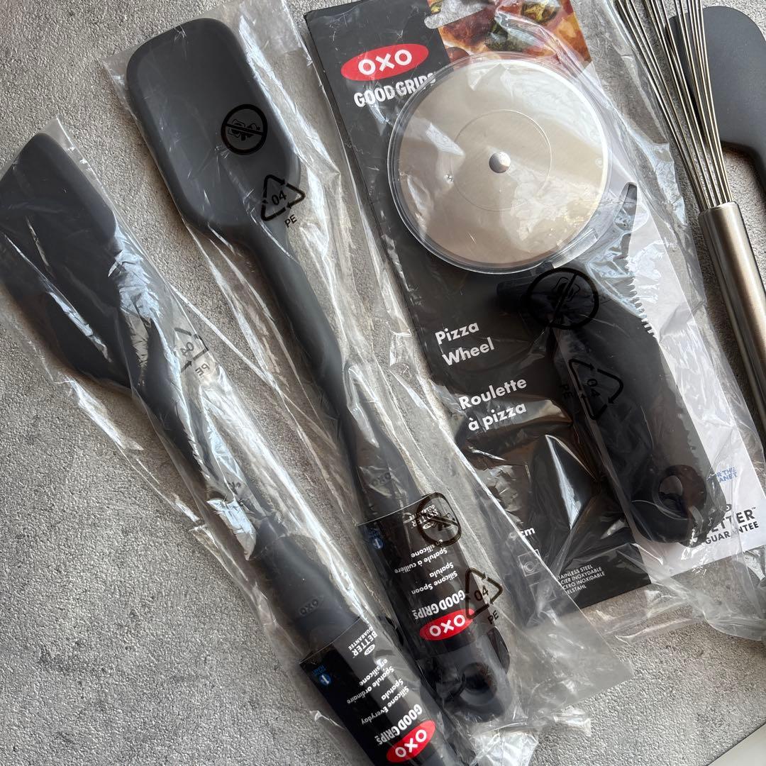 OXO オクソー シリコン スパチュラ ピザカッター 霜鳥製作所 スケッパー