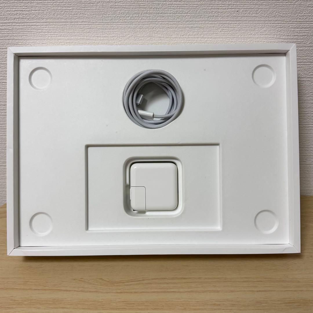 MacBook Air M2 8G SSD256G シルバー