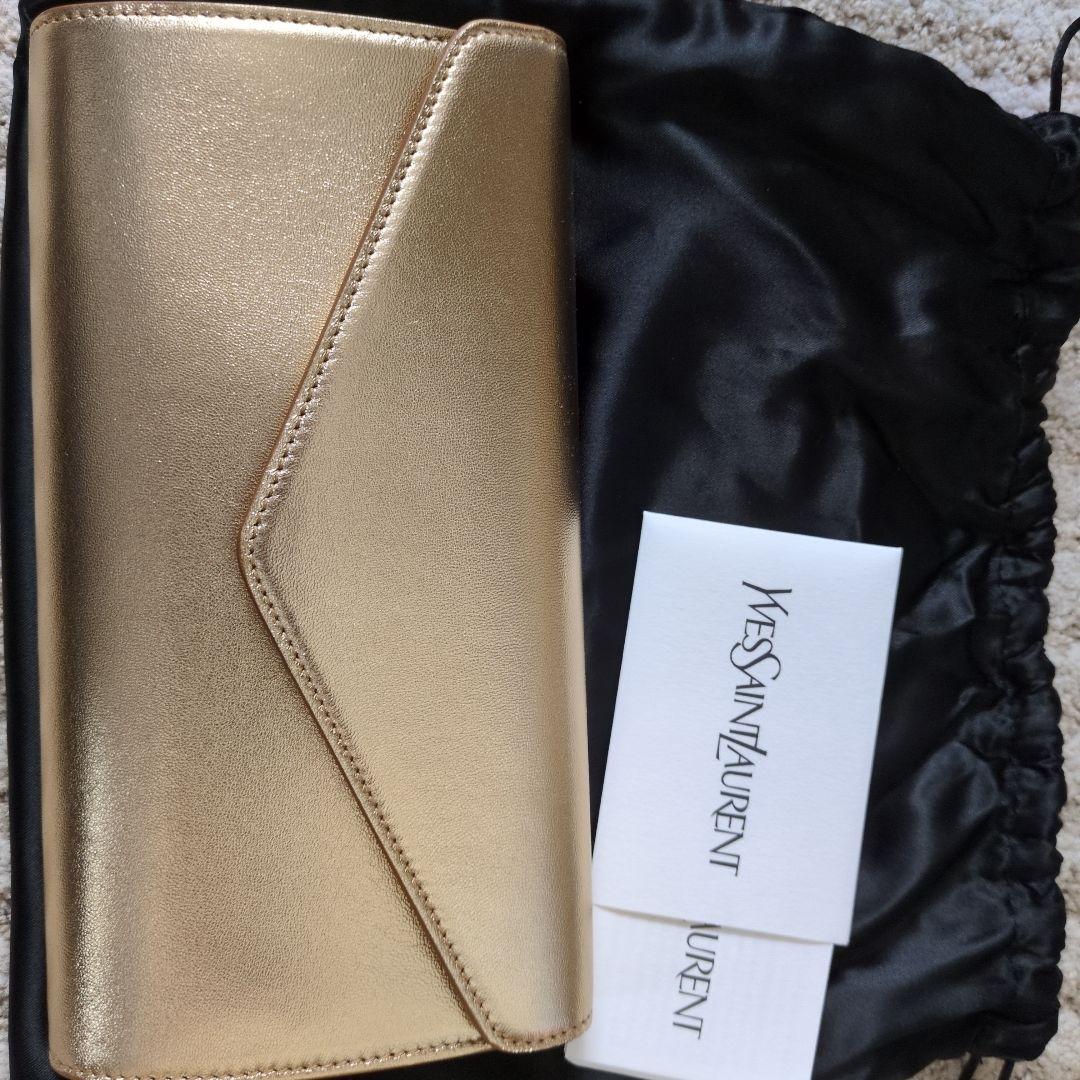 Yves Saint Laurent ゴールドクラッチバッグ