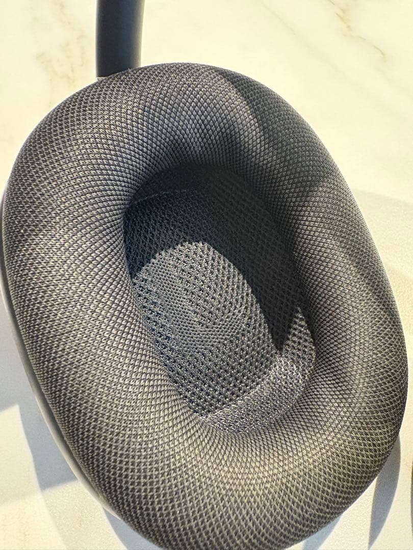 【美品】AirPods Max 第一世代　lightning本体