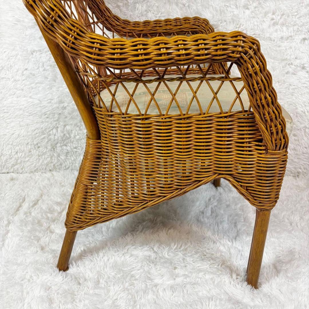 『美品』カサブランカ　ラタン　籐　アーム付き　クッション付き　チェア