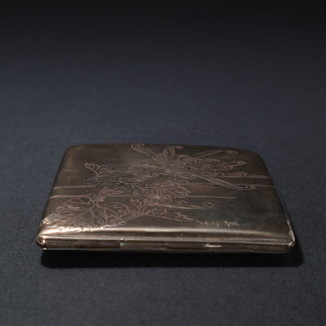 銀製シガレットケース　菊図　美正作　骨董　アンティーク　R1483K3