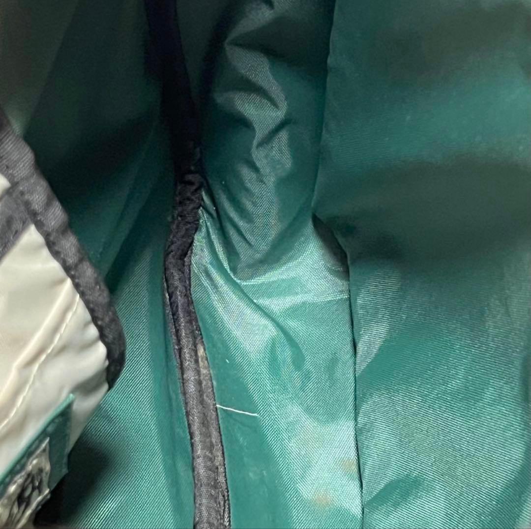 【良品】 ショルダーバッグ　メッセンジャーバッグ　ナイロンバッグ　DIESEL