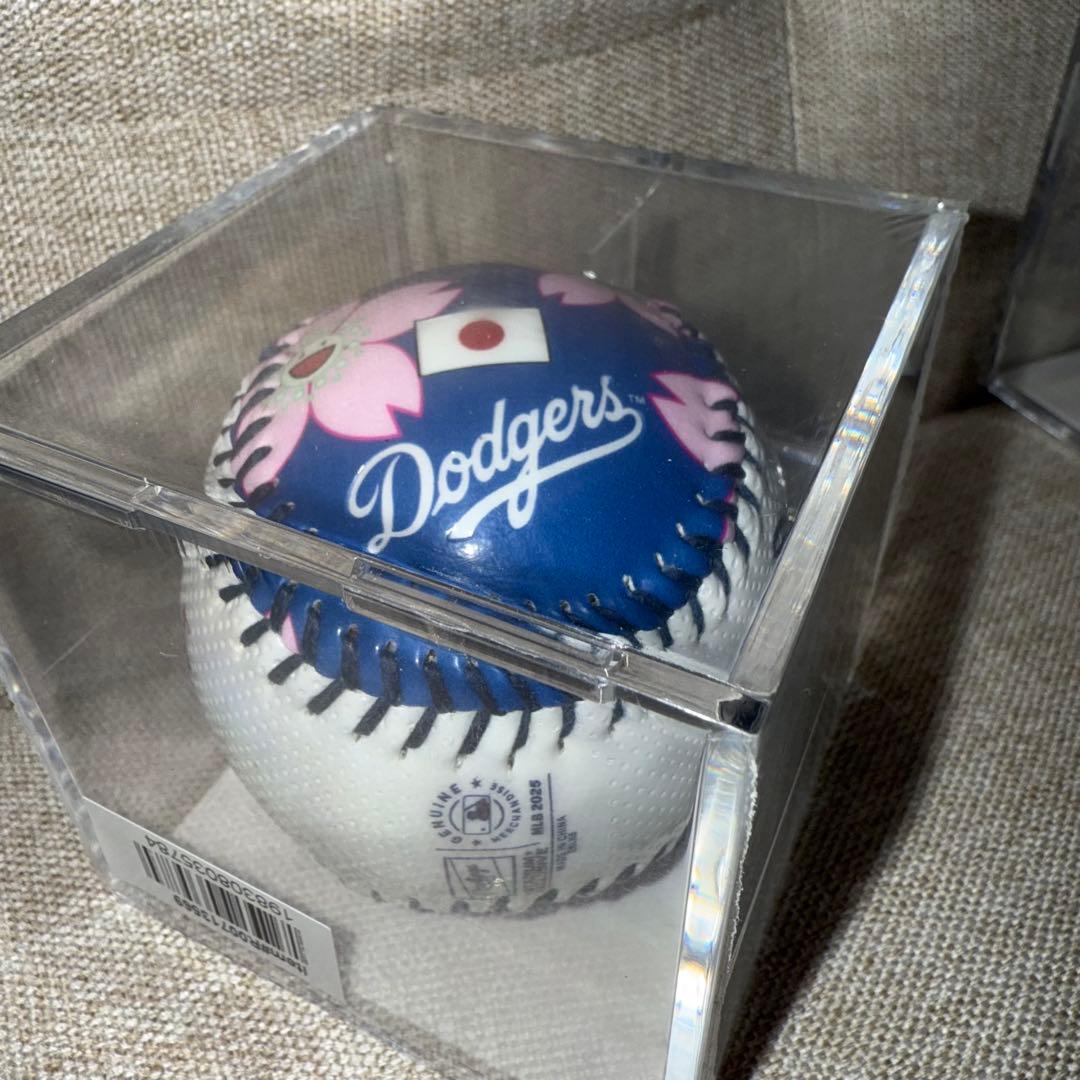 【新品】村上隆×MLB TOKYO SERIES 限定記念レプリカボール　セット