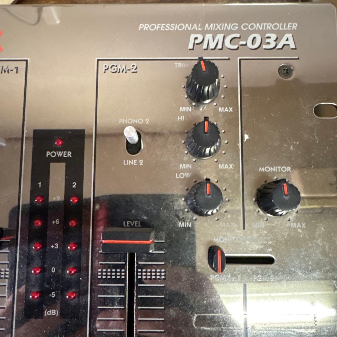 DJミキサー\"VESTAX\"PMC-03A純正アダプターつき！通電確認済み！