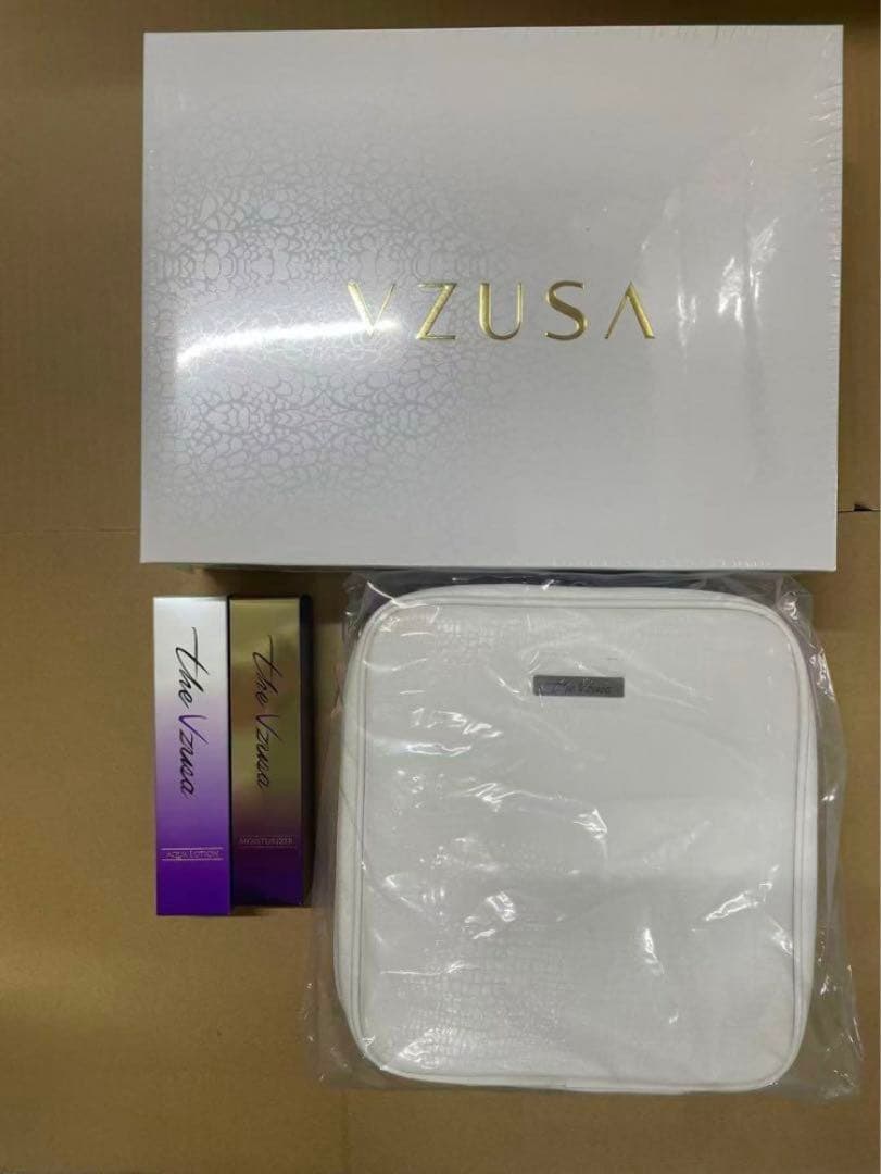 【新品未開封】the Vzusa - メデューサ ロイヤルパープル 美顔器