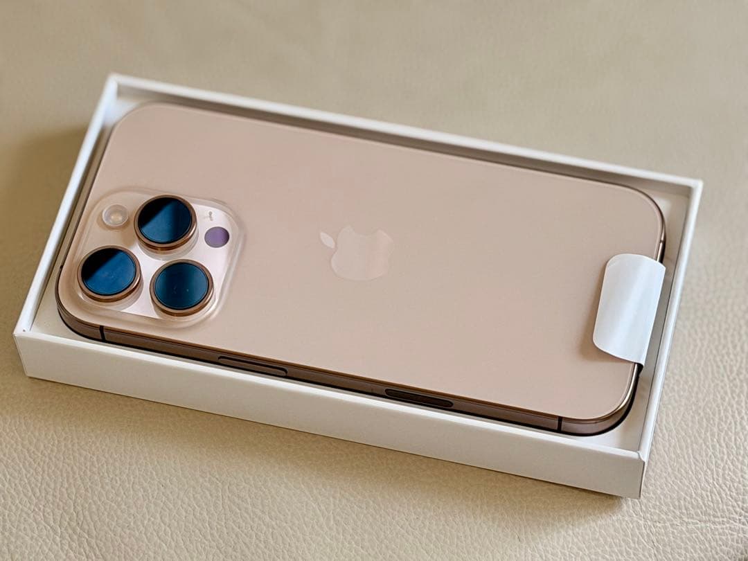 iPhone16 Pro 256GB デザートチタニウム　SIMフリー