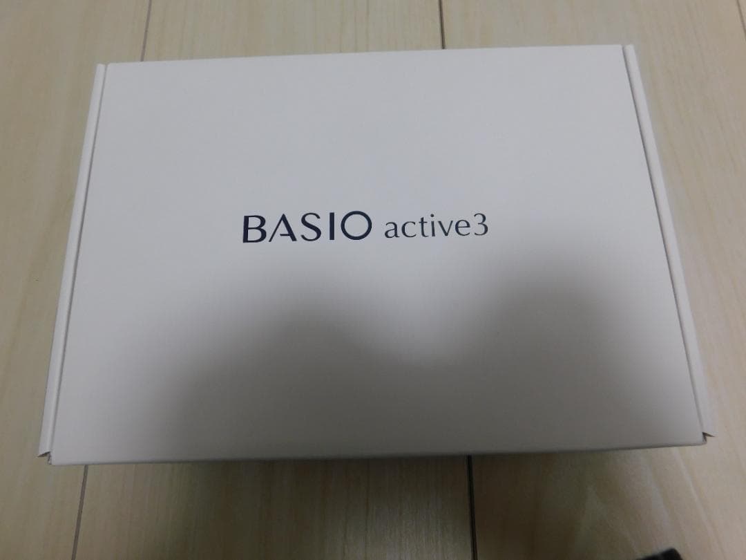 BASIO active3 青　本体　Android　新品に近い　SIMフリー
