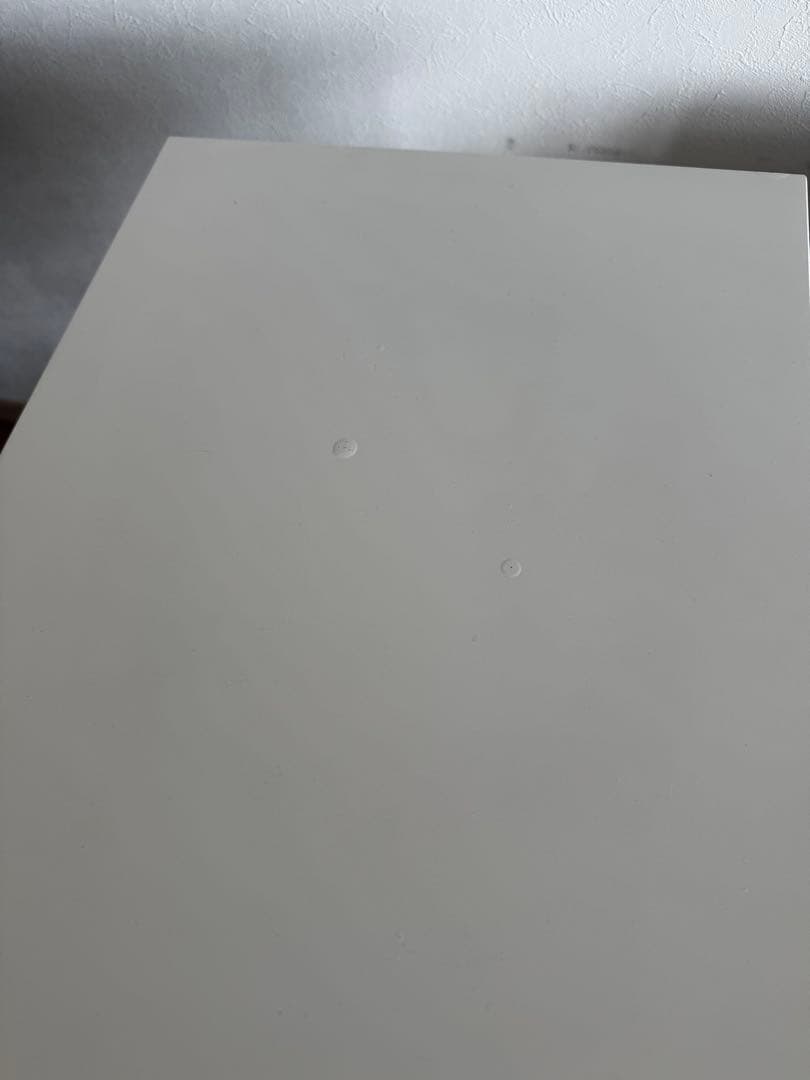 IKEA ヘムネスベッドサイドテーブル　ホワイト