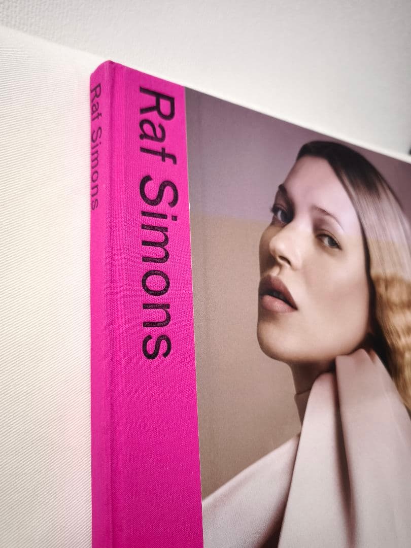 【希少】Raf Simons / Terry Jones 洋書