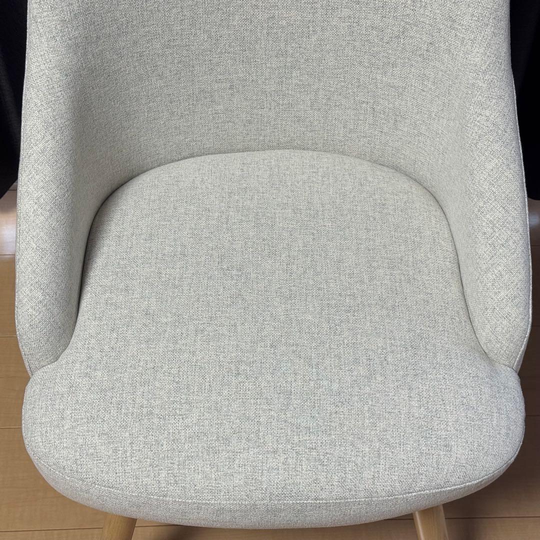 IKEA ヤンオロフ 2脚セット 回転ダイニングチェア ベージュ