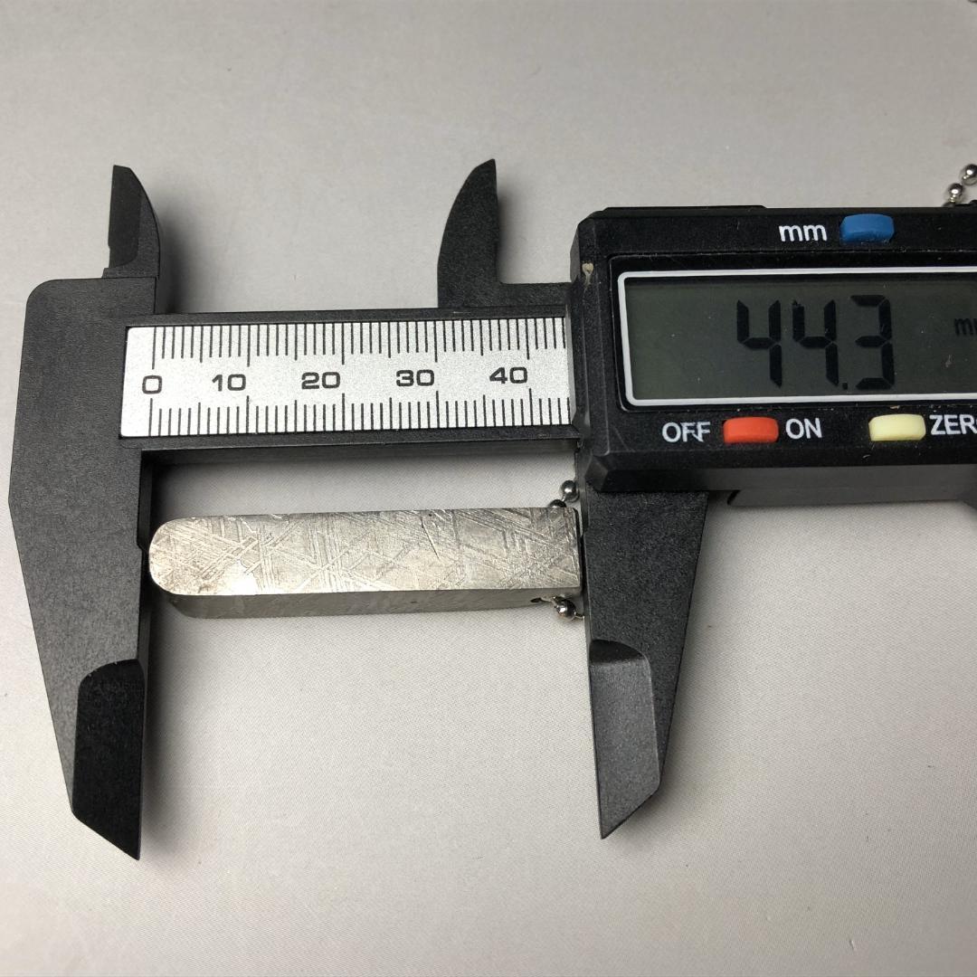 ムオニオナルスタ隕石　メッキ処理済み　ペンダント　 鉄隕石　重さ約29ｇ