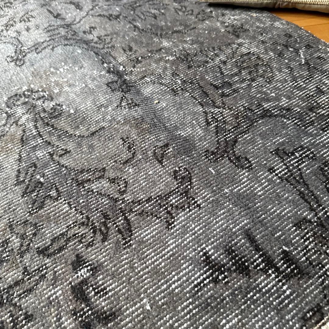 92.5×92.5 正方形　ダークグレイ　ボタニカル　トルコヴィンテージラグ