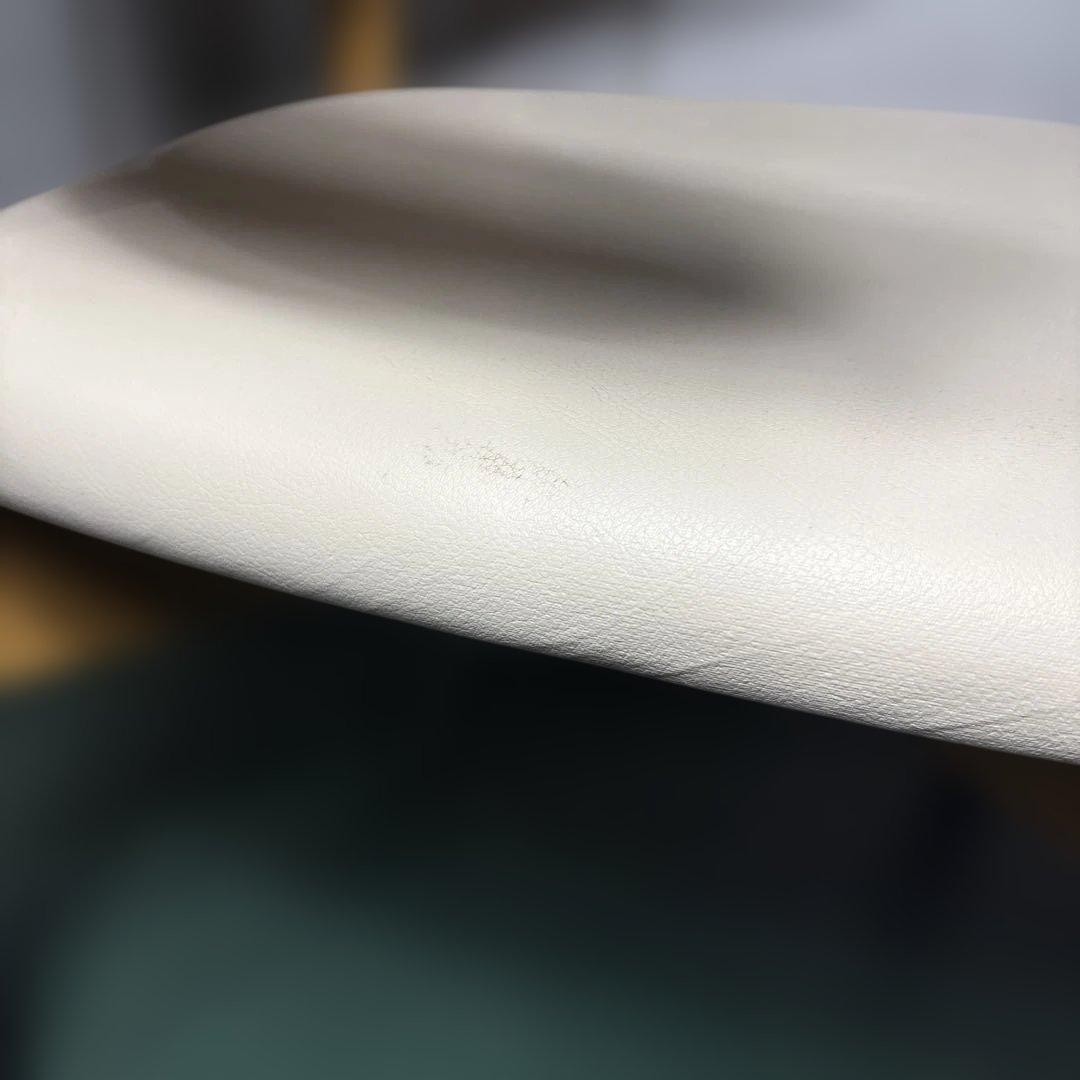 コンビ　エンジェルチェア　授乳椅子