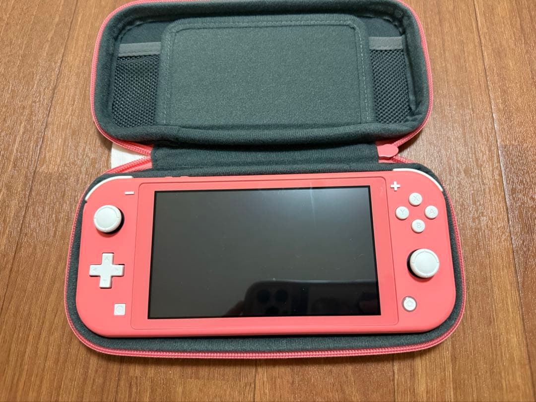 Switch Lite コーラル 本体 ケース付き 箱/充電器/SDカードあり