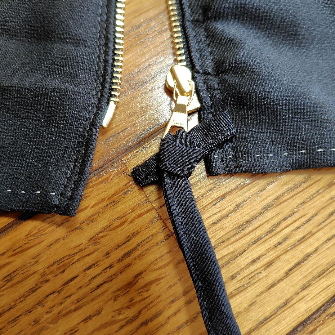 着物リメイク　ケープポンチョ　正絹黒留袖　植物花柄　オープンファスナー　男女兼用