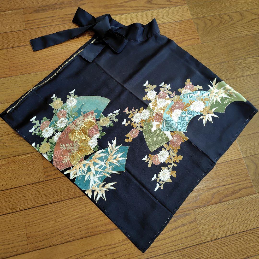 着物リメイク　ケープポンチョ　正絹黒留袖　植物花柄　オープンファスナー　男女兼用