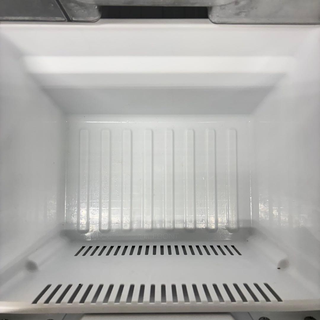 586 パナソニック　2023年製　一人暮らし用　冷蔵庫　小型　マットカラー