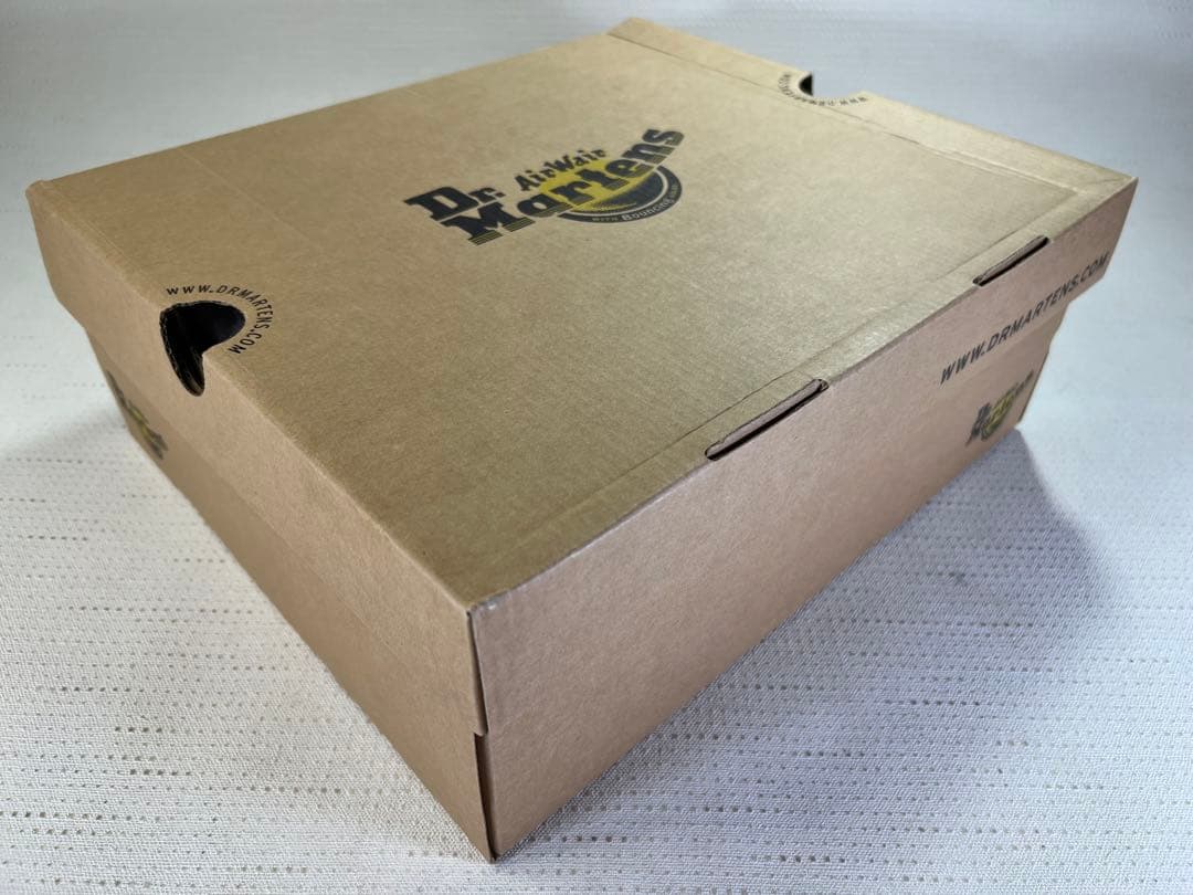 UK9_28cm Dr.Martens 1460 8ホールブーツ チェリーレッド