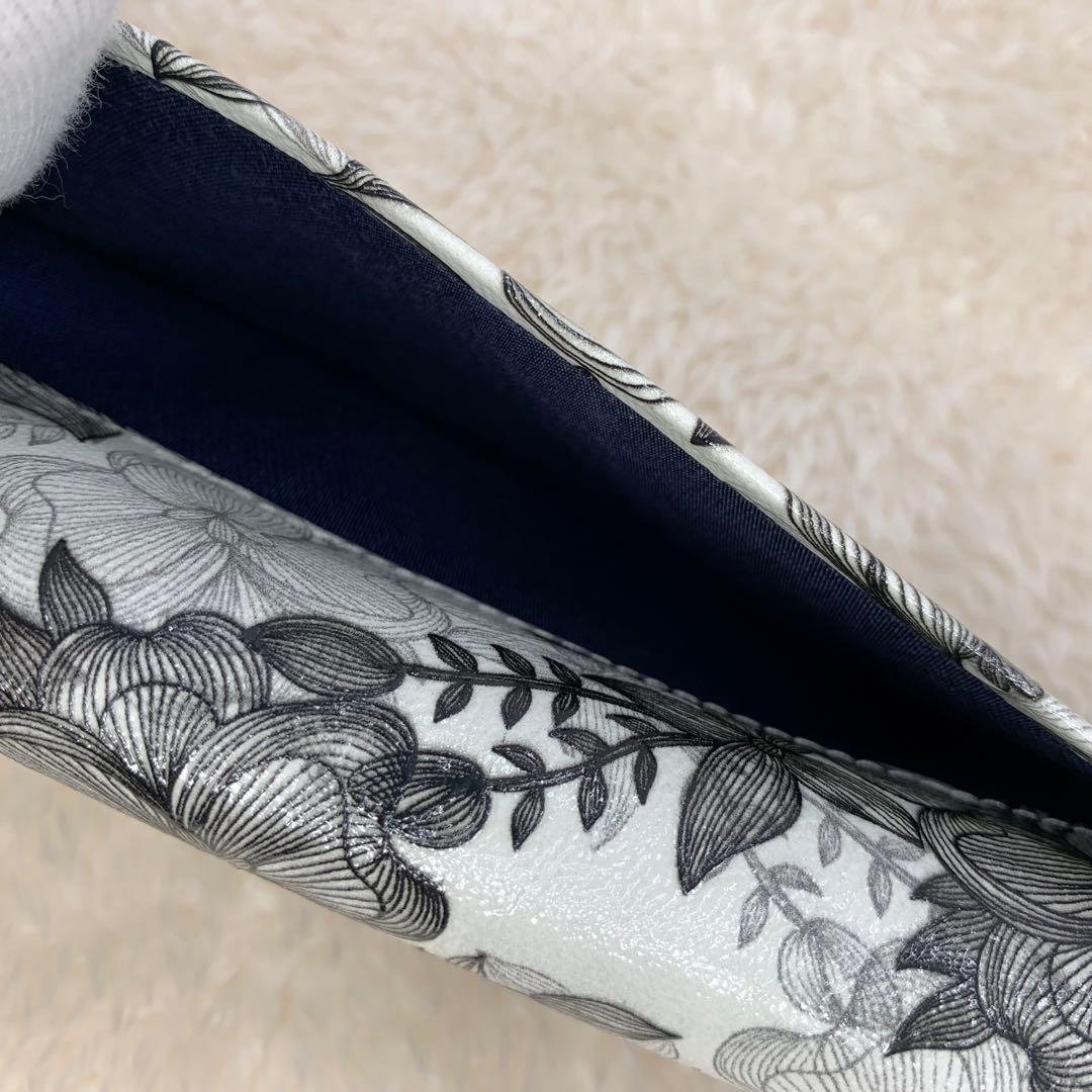 美品　フルッティディボスコ 長財布　クリスタル サラマンダー モノトーン