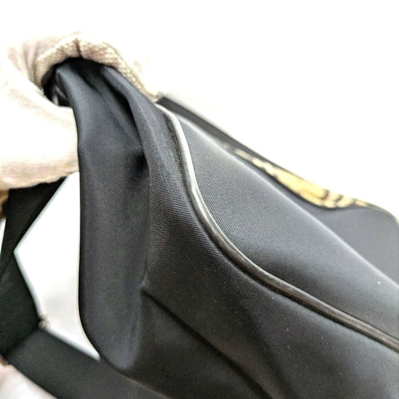 BURBERRY　ショルダーバッグ　ナイロン　ノバチェック　ブラック　良品