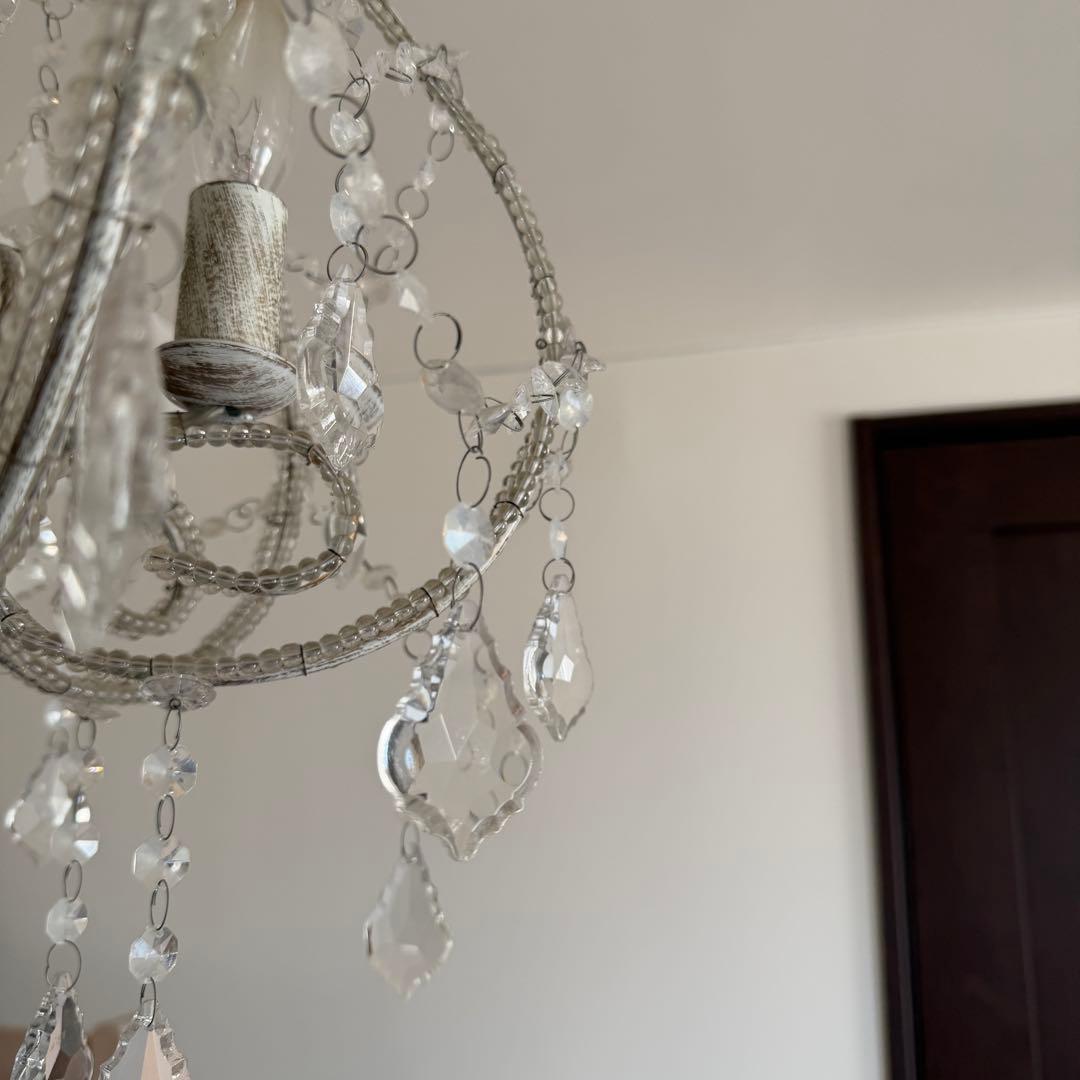 クリスタルシャンデリア 3灯 クラシック　アンティーク