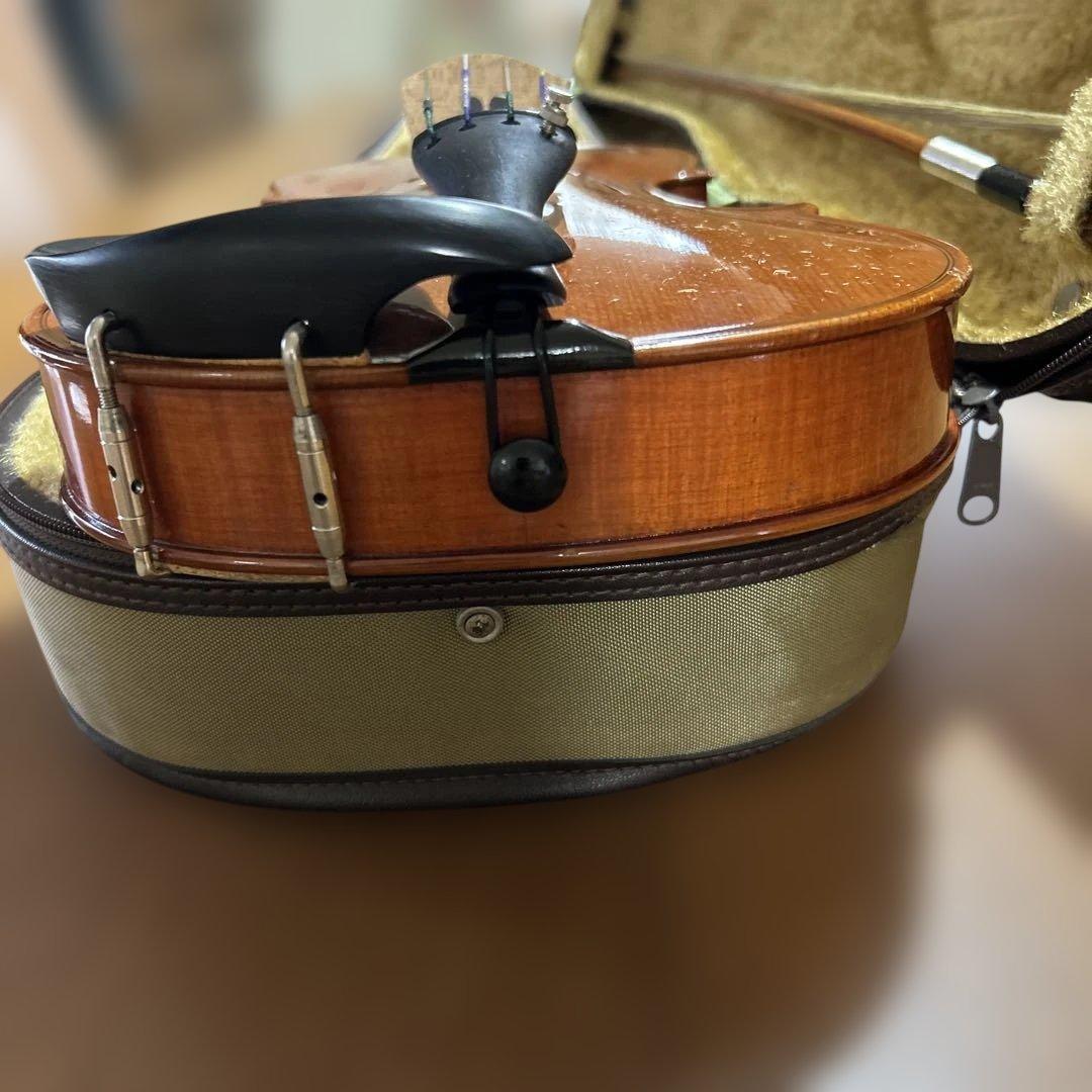 スズキバイオリン3/4 弓、ケース付き