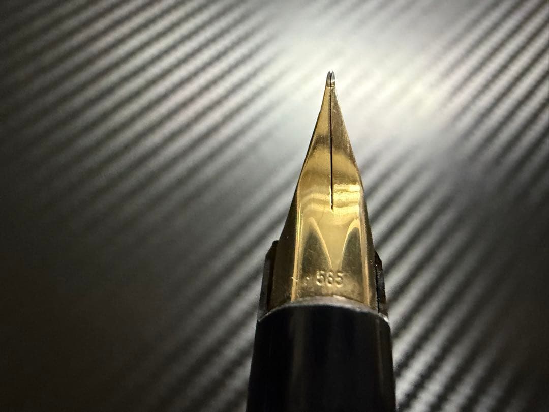 モンブラン No.320 ブラック F 細字 万年筆