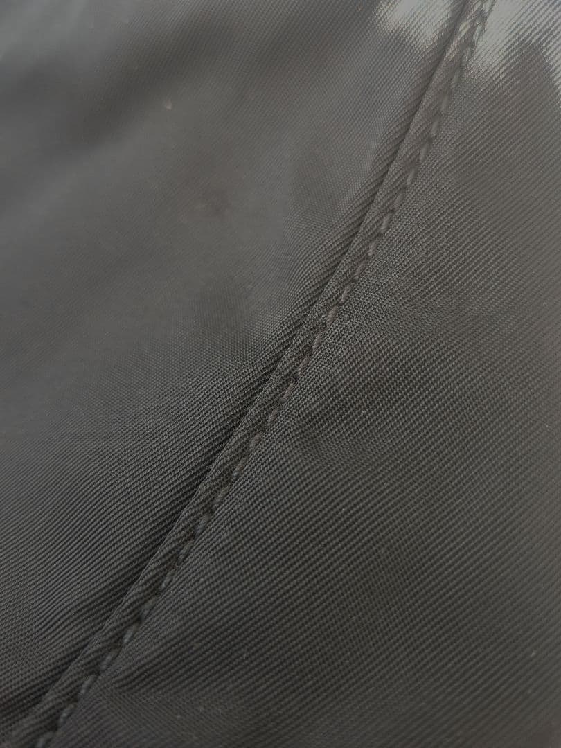 PRADA ブラック ナイロン トートバッグ　肩掛け可