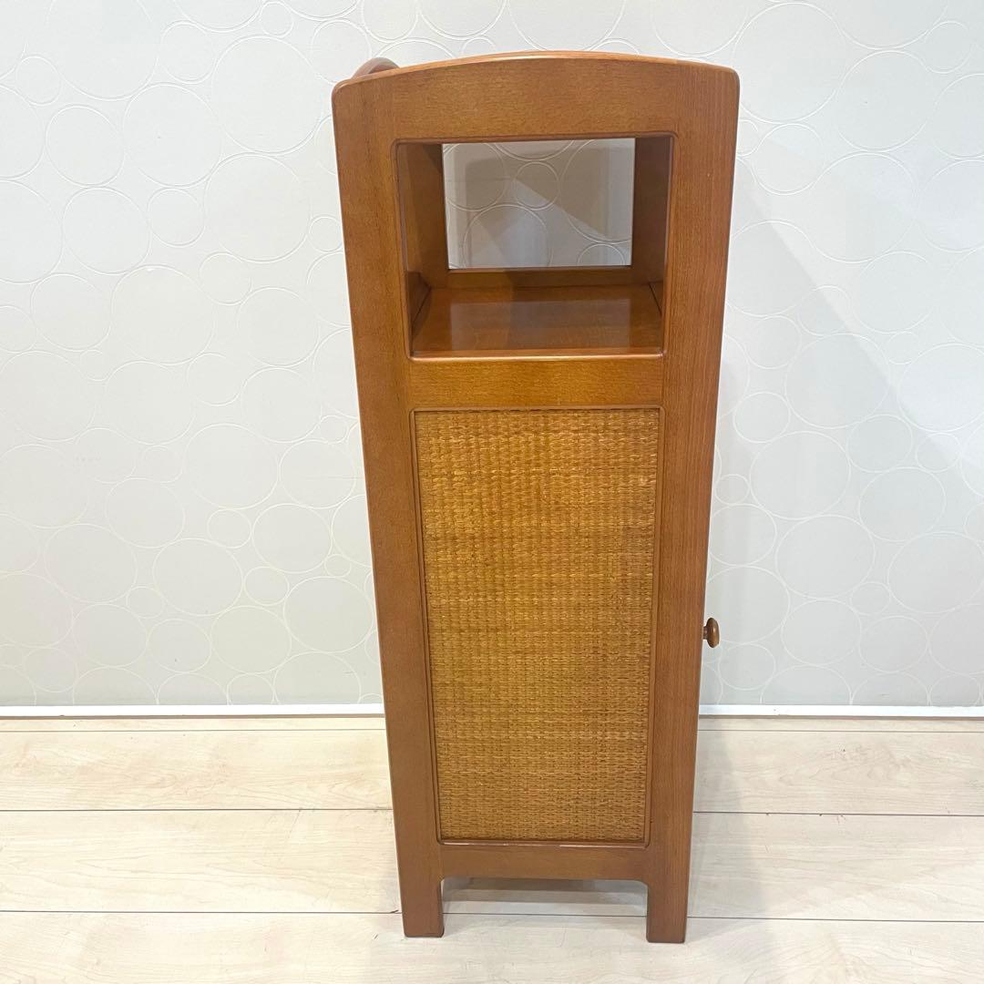 【オールドカリモク】 ラタン 電話台 チェスト 籐扉 レトロ 木製キャビネット