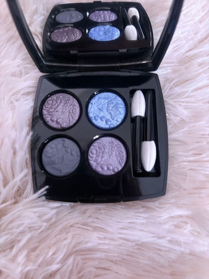 即購入可CHANEL レキャトルオンブル397ホリデー限定