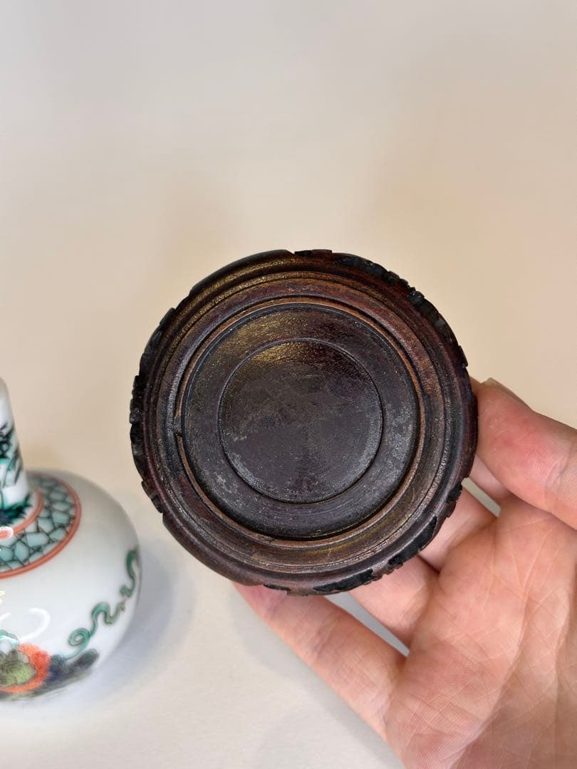 水芙蓉」中国古董 乾隆年製款　五彩瑞獣文小花瓶 賞瓶　茶道具　香道具 清代