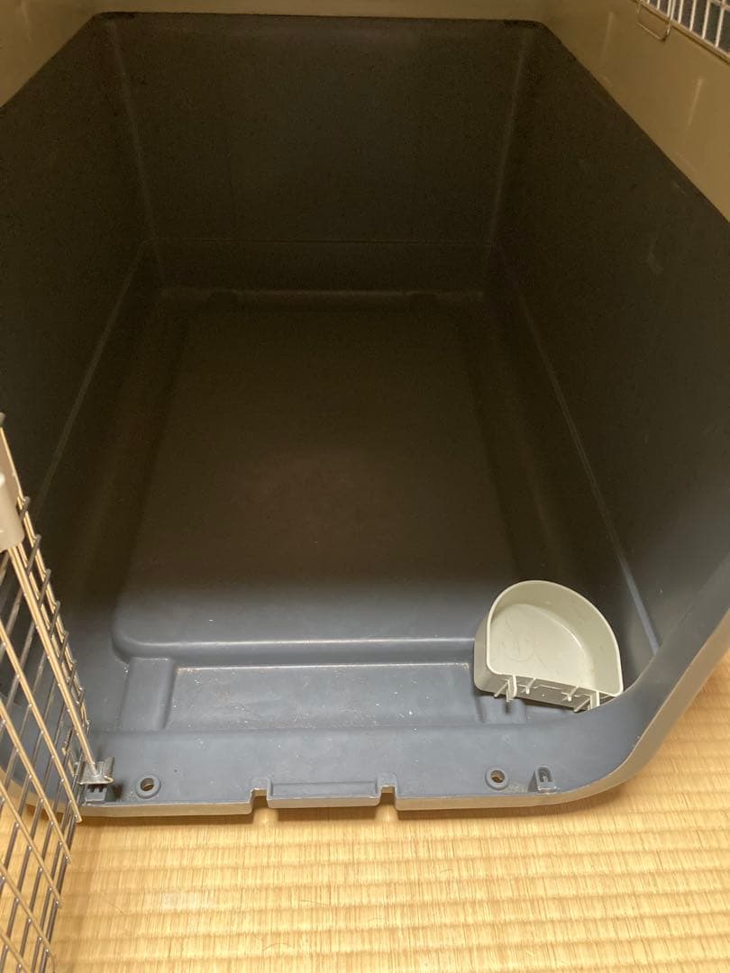 zigo　大型犬用ケージ 通気性メッシュ窓付き　値下げ