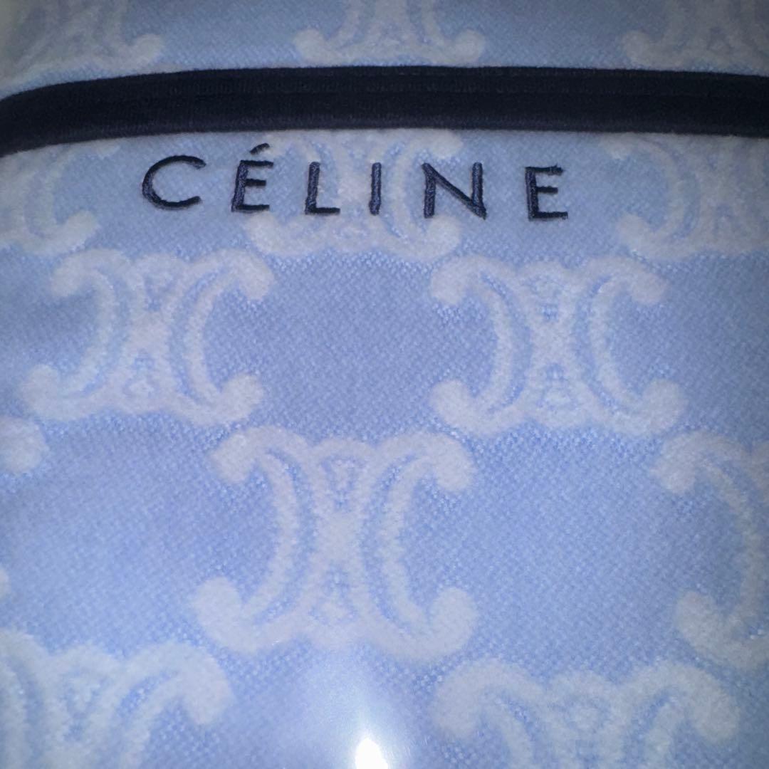 CELINE　ブルーの綿毛布マカダム柄
