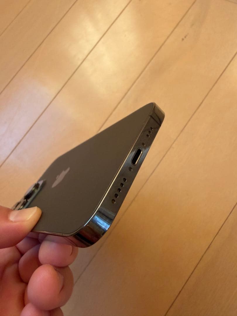 【美品】Apple iPhone 13 Pro グラファイト