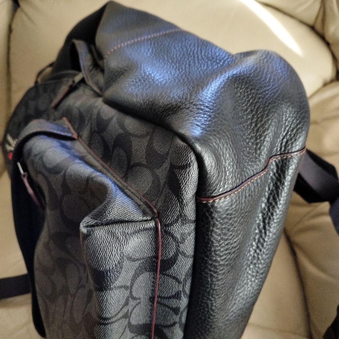 値下　コーチ　キースヘリング　コラボ　リュック　ロボット　COACH 黒