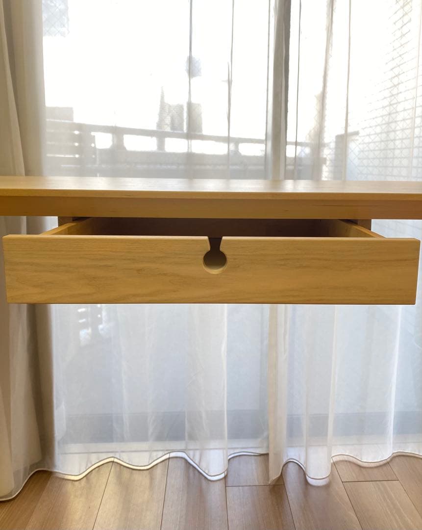 IKEA LISABO リーサボー/木製　テーブル　　Neon