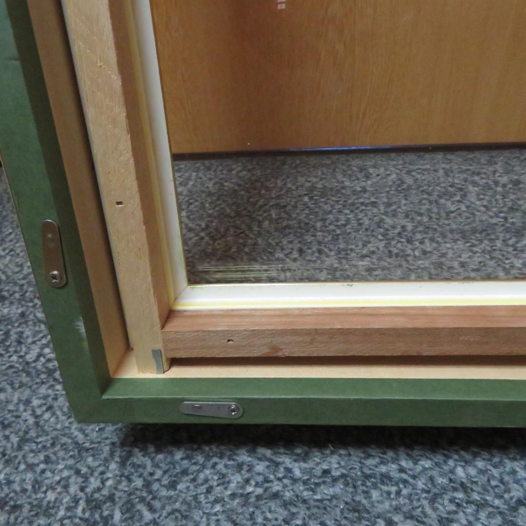 額縁　アクリル　F30　金 　油絵　水彩画