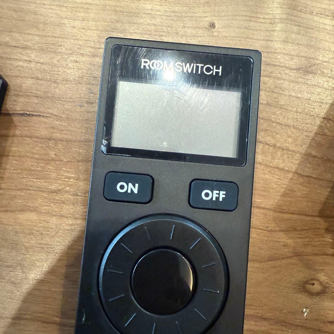 LEDスポットライト　ノーシュ　ブラック4個　リモコン付　調光調色　取扱説明書有